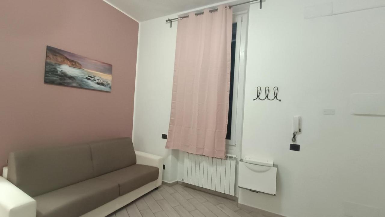 Il Filo Di Claudia Apartment Savona Exterior photo