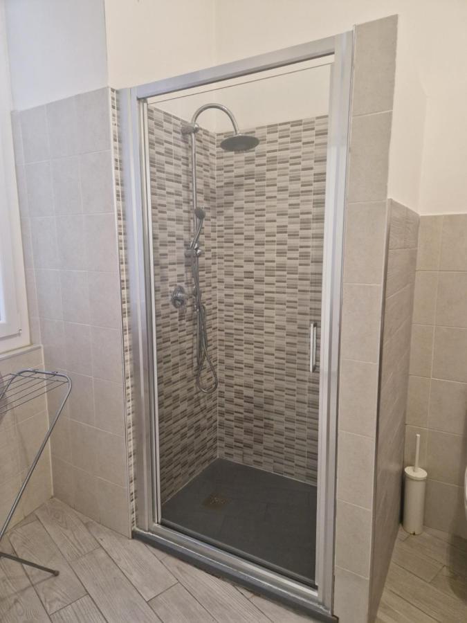Il Filo Di Claudia Apartment Savona Exterior photo